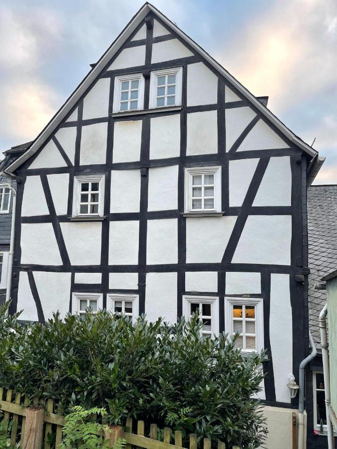 Wohnen In Malerischer Altstadt